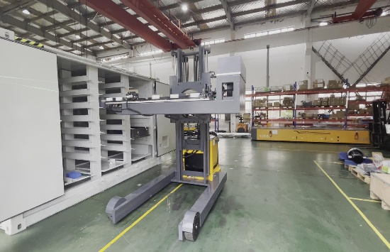 横向手动入簇机器人 横向手动入簇机器人