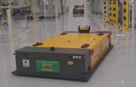 【汇聚案例】汇聚多样定制AGV，加速多场景搬运升级！